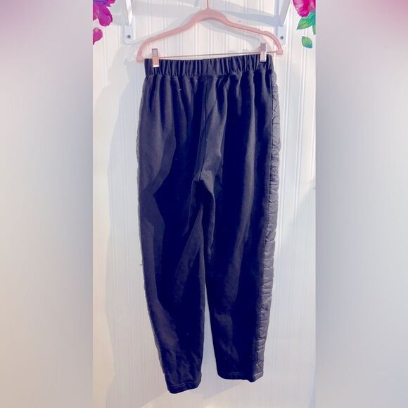 ALO Yoga Black Track Pants with High-Waisted Tapered Fit Sz S - Picture 4 of 6